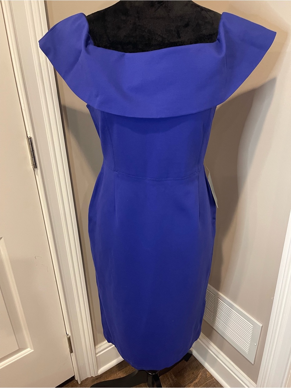 Off-Shoulder Royal Blue Sheath Dress
